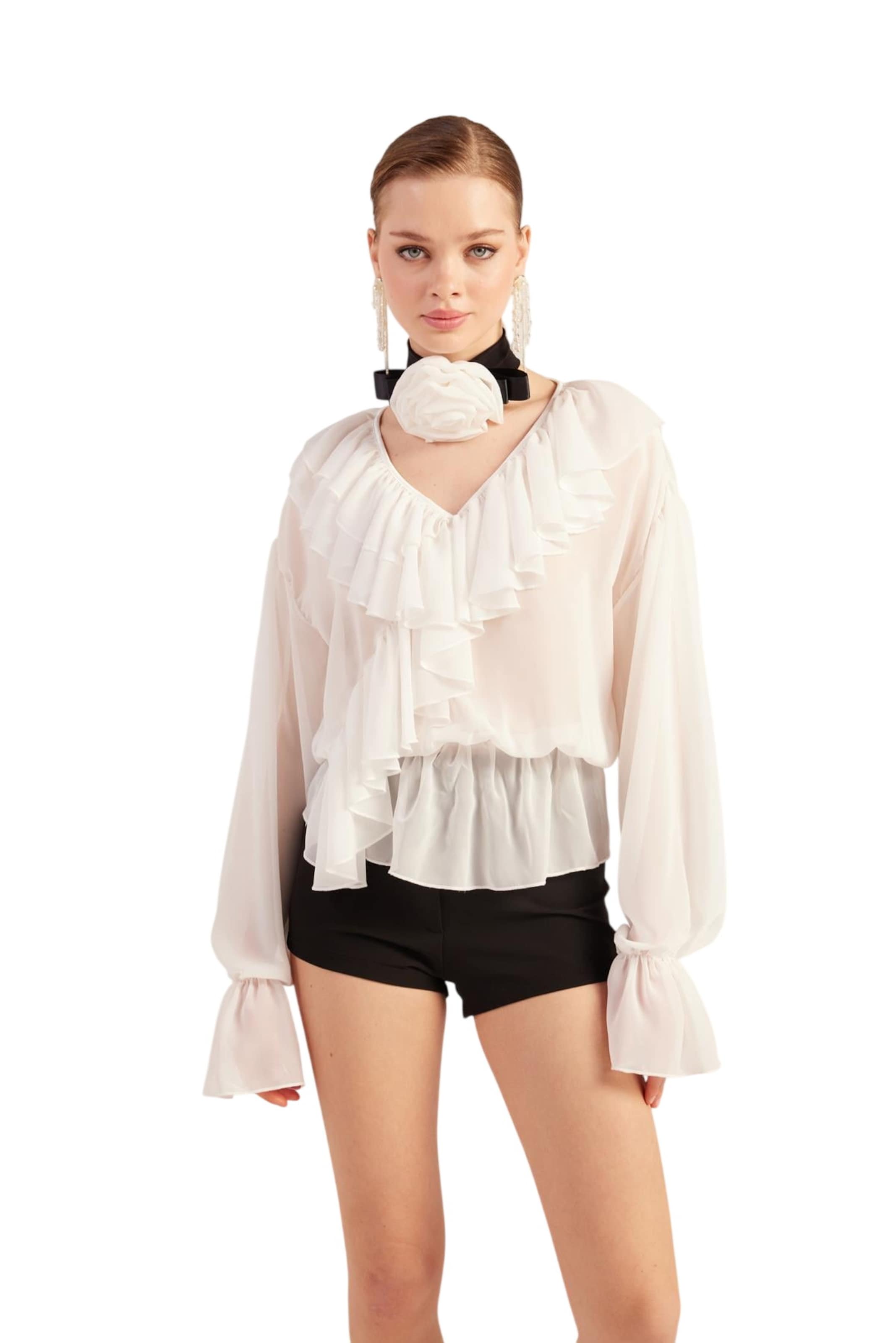 HOLLY LOLLY Bluse in Weiß: Vorderseite