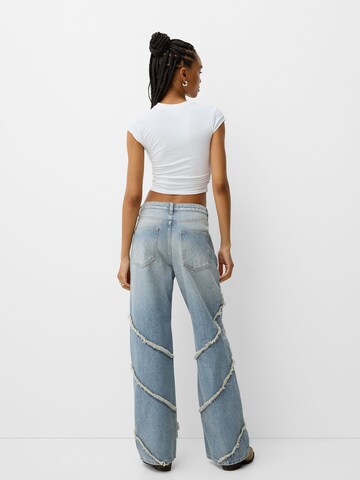 Bershka Loosefit Jeans in Blau