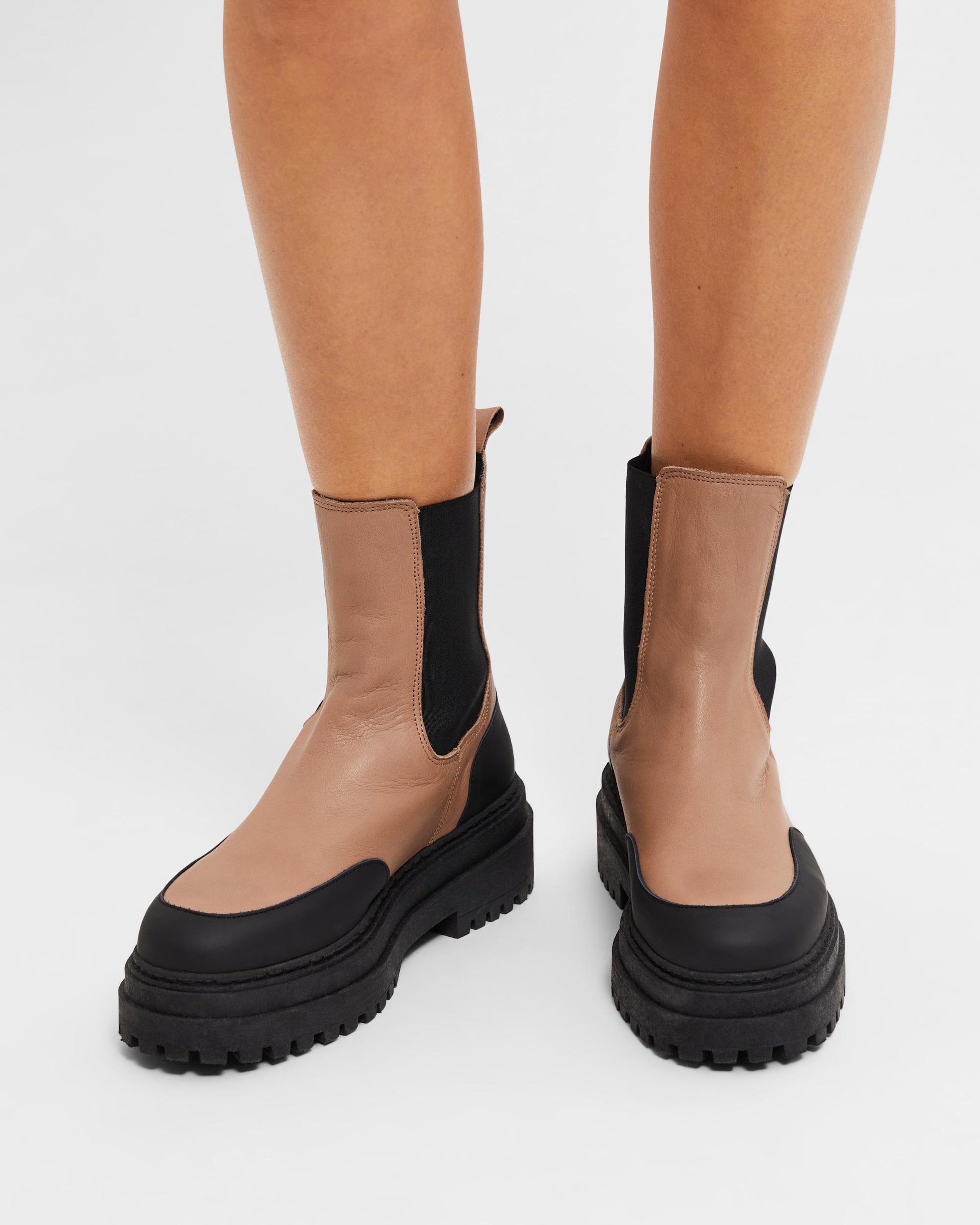 Chelsea boots selected shop femme
