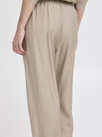 Loosefit Pantaloni ' BYJOANNIE ' di b.young in beige