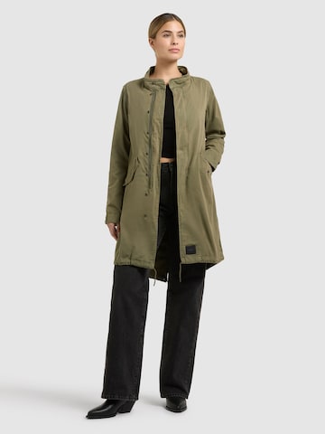 khujo Ανοιξιάτικο και φθινοπωρινό παλτό 'Theres' σε πράσινο