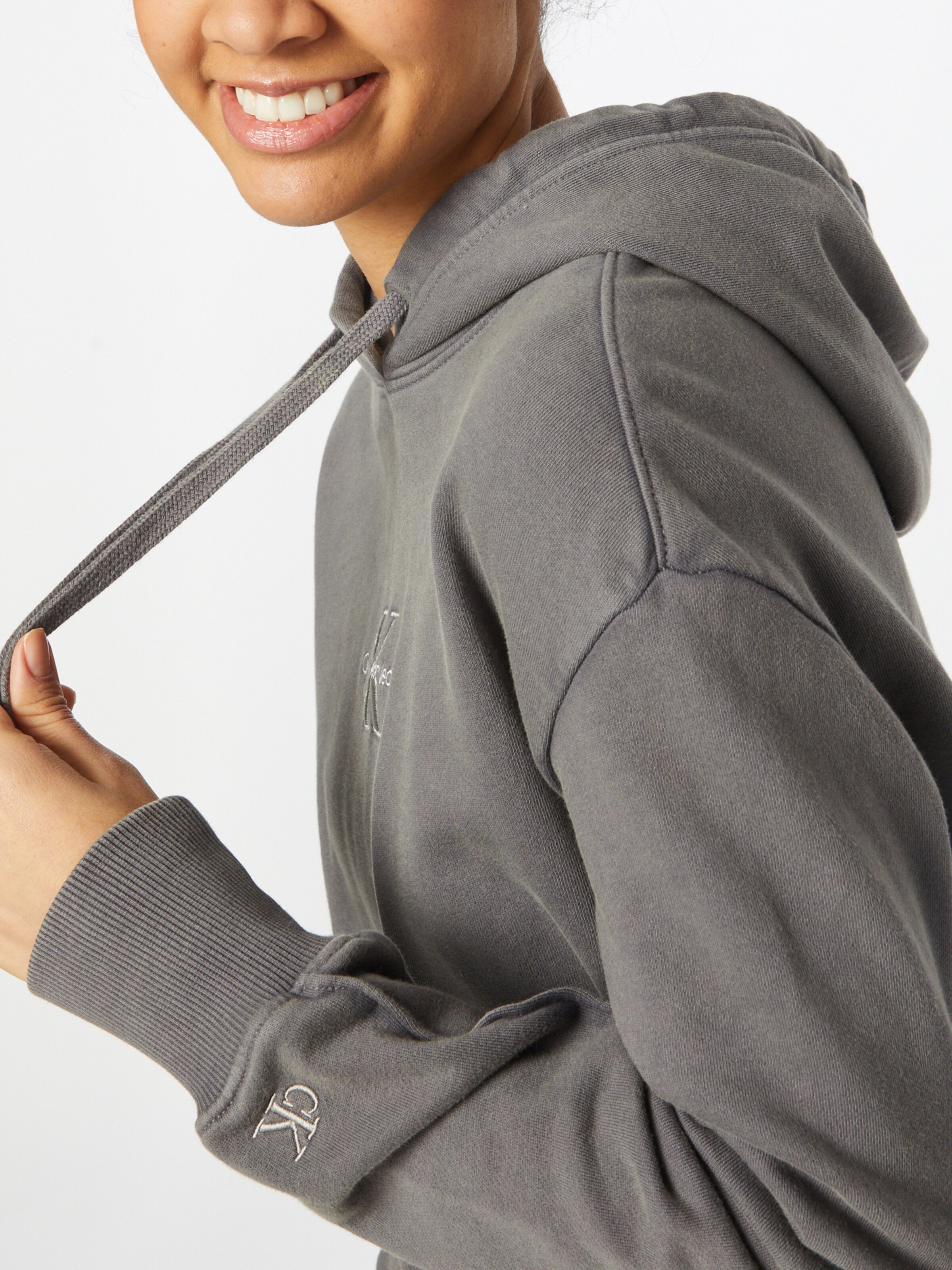 Frauen Sweat Calvin Klein Jeans Sweatshirt in Grau, Hellgrau - OD90795 Frauen Sweat Calvin Klein Jeans Sweatshirt in Grau, Hellgrau - OD90795