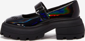 Katy Perry - Zapatos con plataforma 'THE GELI COMBAT MARY JANE' en negro