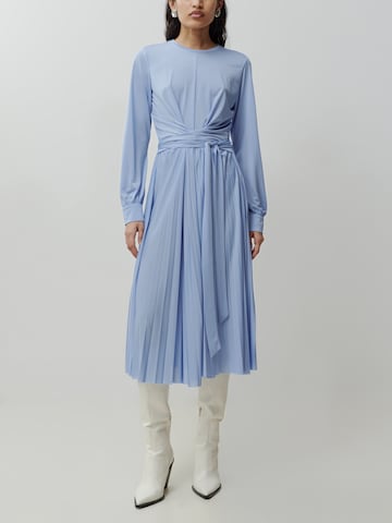 EDITED Sukienka 'Ravena' w kolorze niebieski