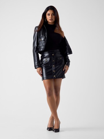 GUESS Skirt in Black