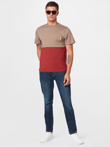 T-Shirt Degree en marron