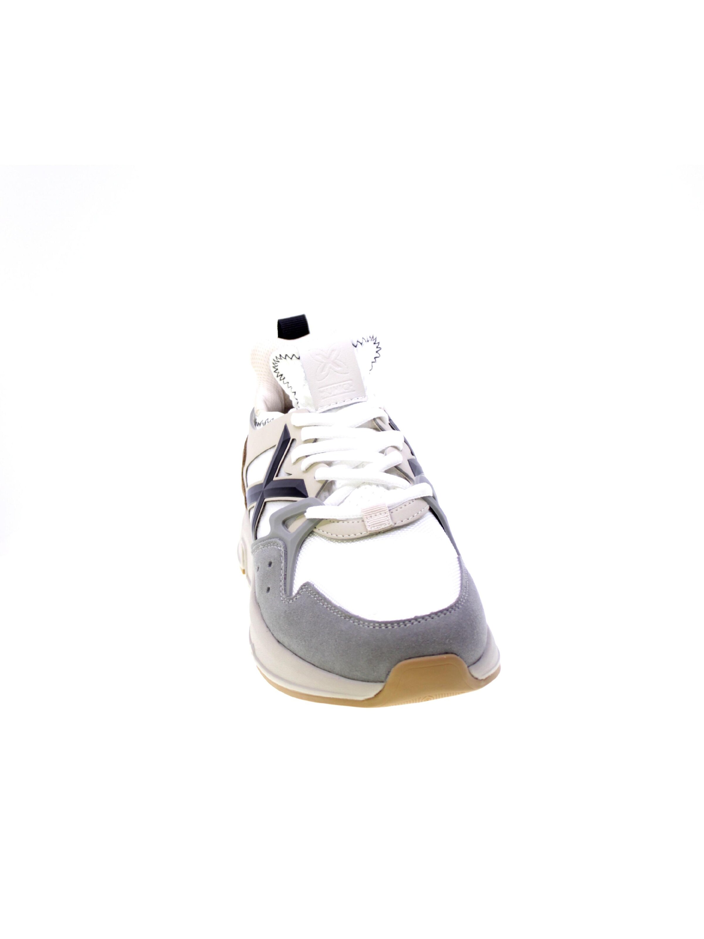 Scarpa sportiva di MUNICH in bianco