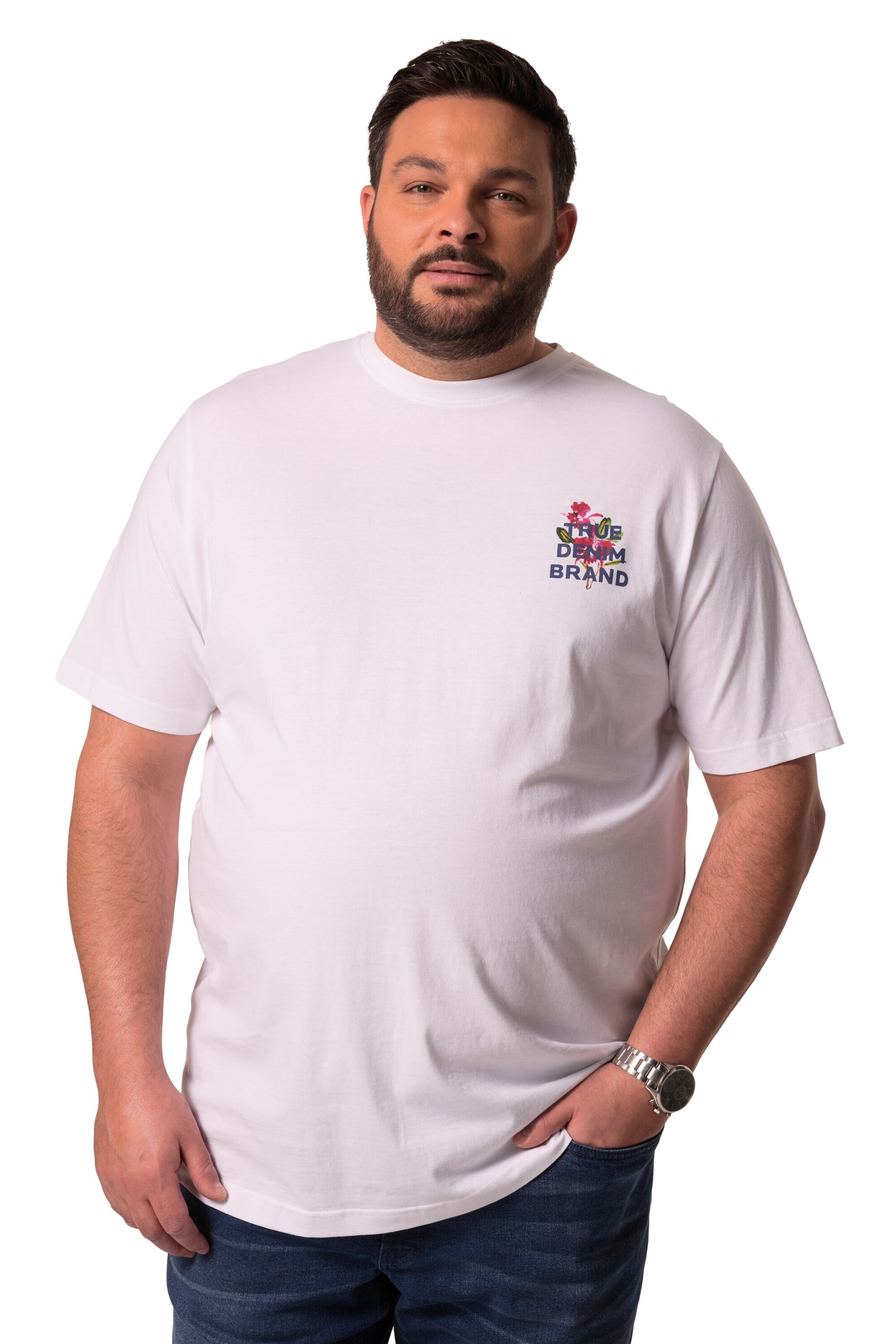 Men Plus Shirt in White: front