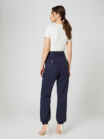 Guido Maria Kretschmer Women Tapered Pleat-Front Pants 'Nicola' in Blue