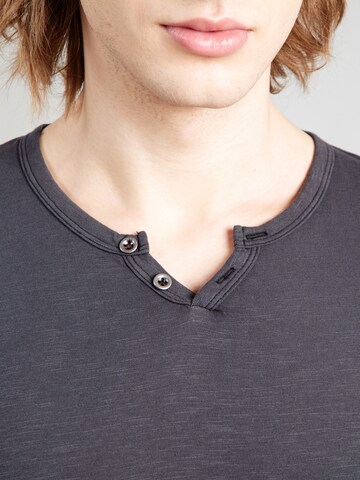 Tricou 'JJESPLIT' de la JACK & JONES pe bej