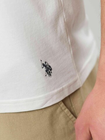 U.S. POLO ASSN. Regular Fit Paita ' UMEzra ' värissä valkoinen