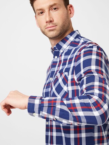 Tommy Jeans Regular fit Button Up Shirt in Blue