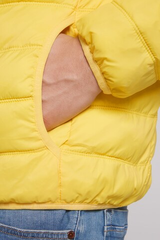 CAMP DAVID Übergangsjacke in Gelb