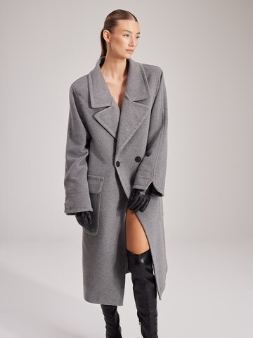 RÆRE by Lorena Rae Between-seasons coat 'Joanie' in Grey: front