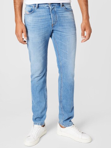 DIESEL רגיל ג'ינס '1995' בכחול: מלפנים