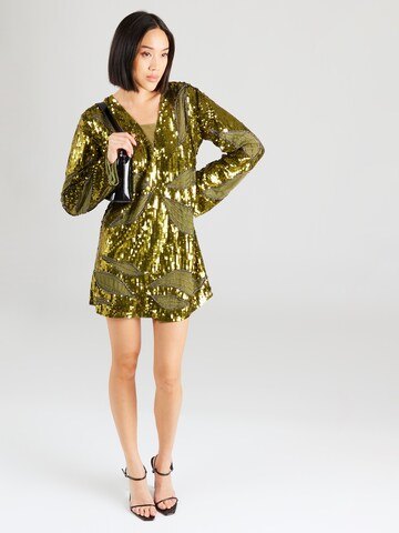 Robe de cocktail Warehouse en vert