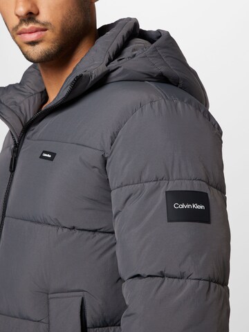 Calvin Klein Winterjas in Grijs