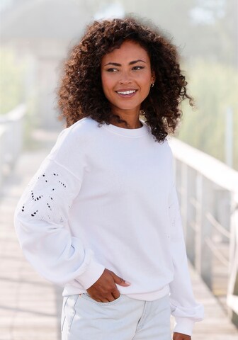 VIVANCE Sweatshirt in White