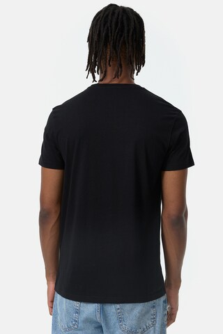 T-Shirt 'Elphin' LONSDALE en noir