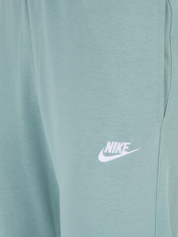 Nike Sportswear Tapered Broek in Blauw
