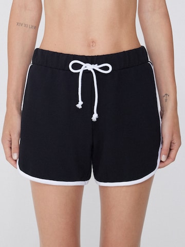 Tezenis Regular Pants in Black