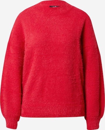 Wallis Sweater in Red: front