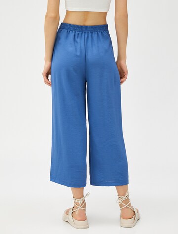 Koton Wide leg Pleat-front trousers in Blue