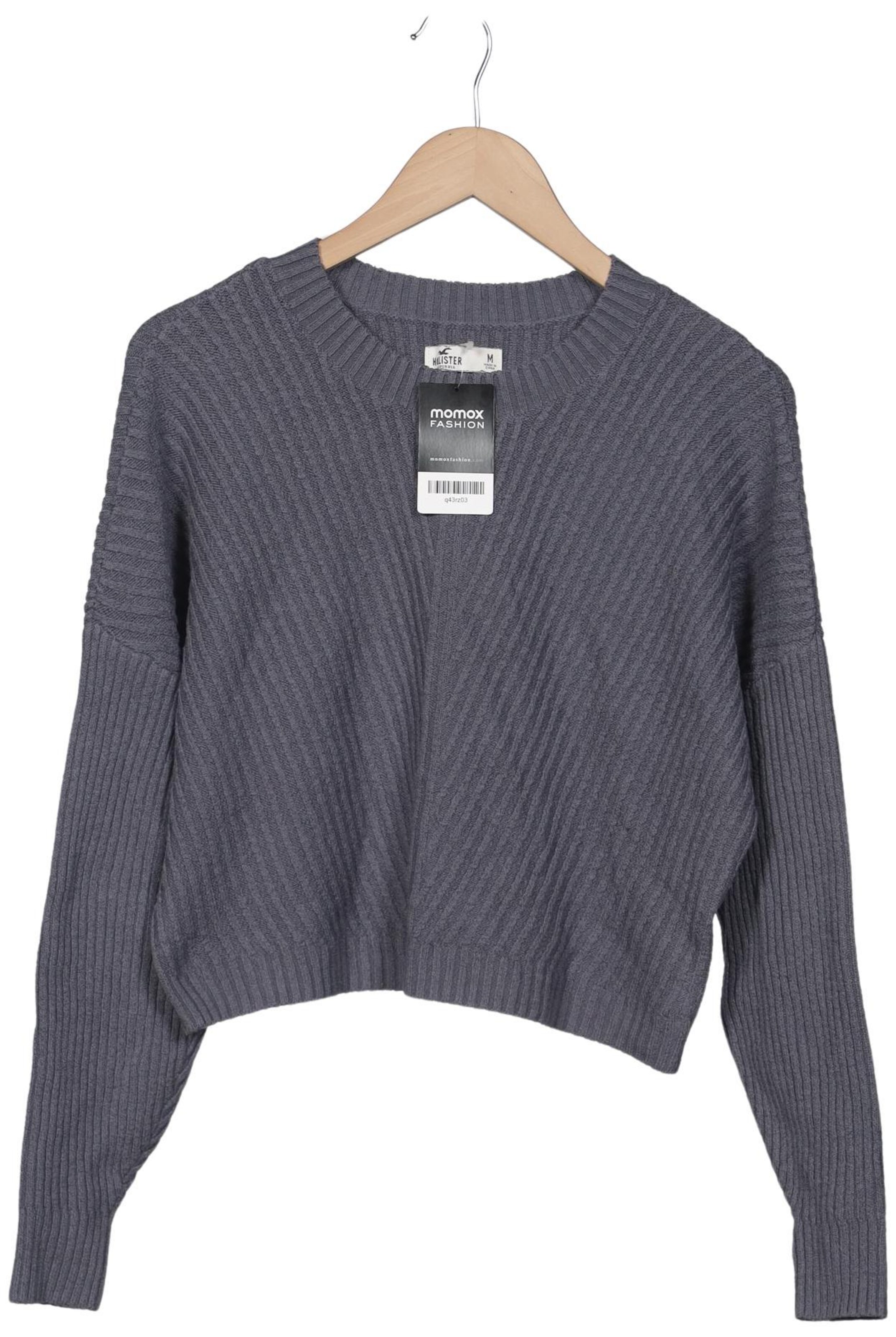 HOLLISTER Sweater & Cardigan in M in Grey: front