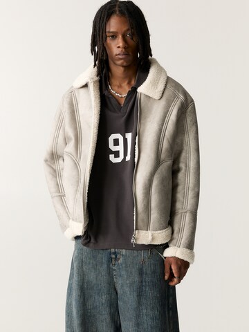 Pull&Bear Zimní bunda – šedá: přední strana