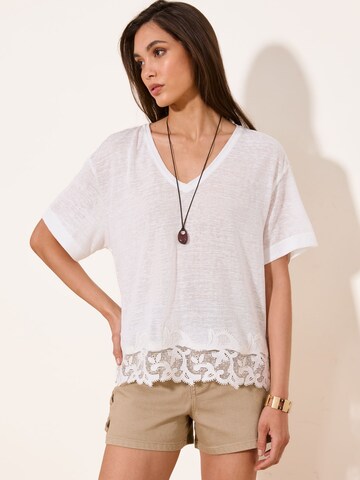 Lipsy Shirt in White: front