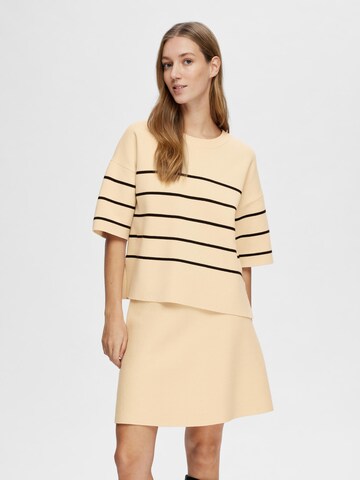 SELECTED FEMME Sweater in Beige