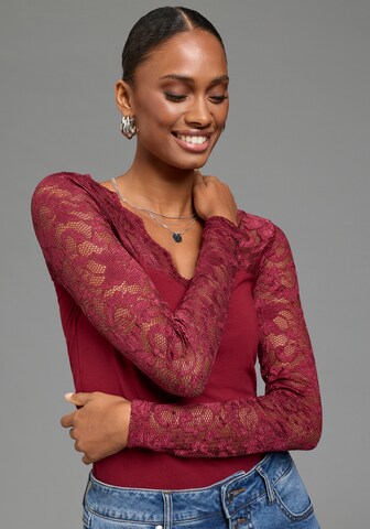 LAURA SCOTT Shirt in Red: front