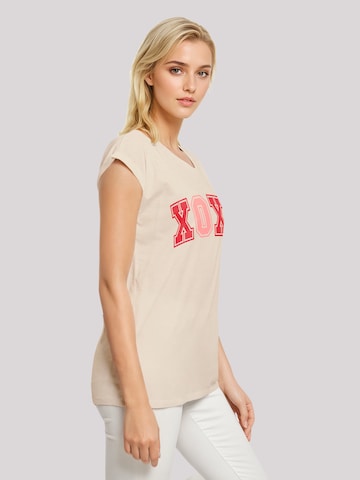 F4NT4STIC T-Shirt 'Xoxo Varsity College Style Valentinstag' in Beige