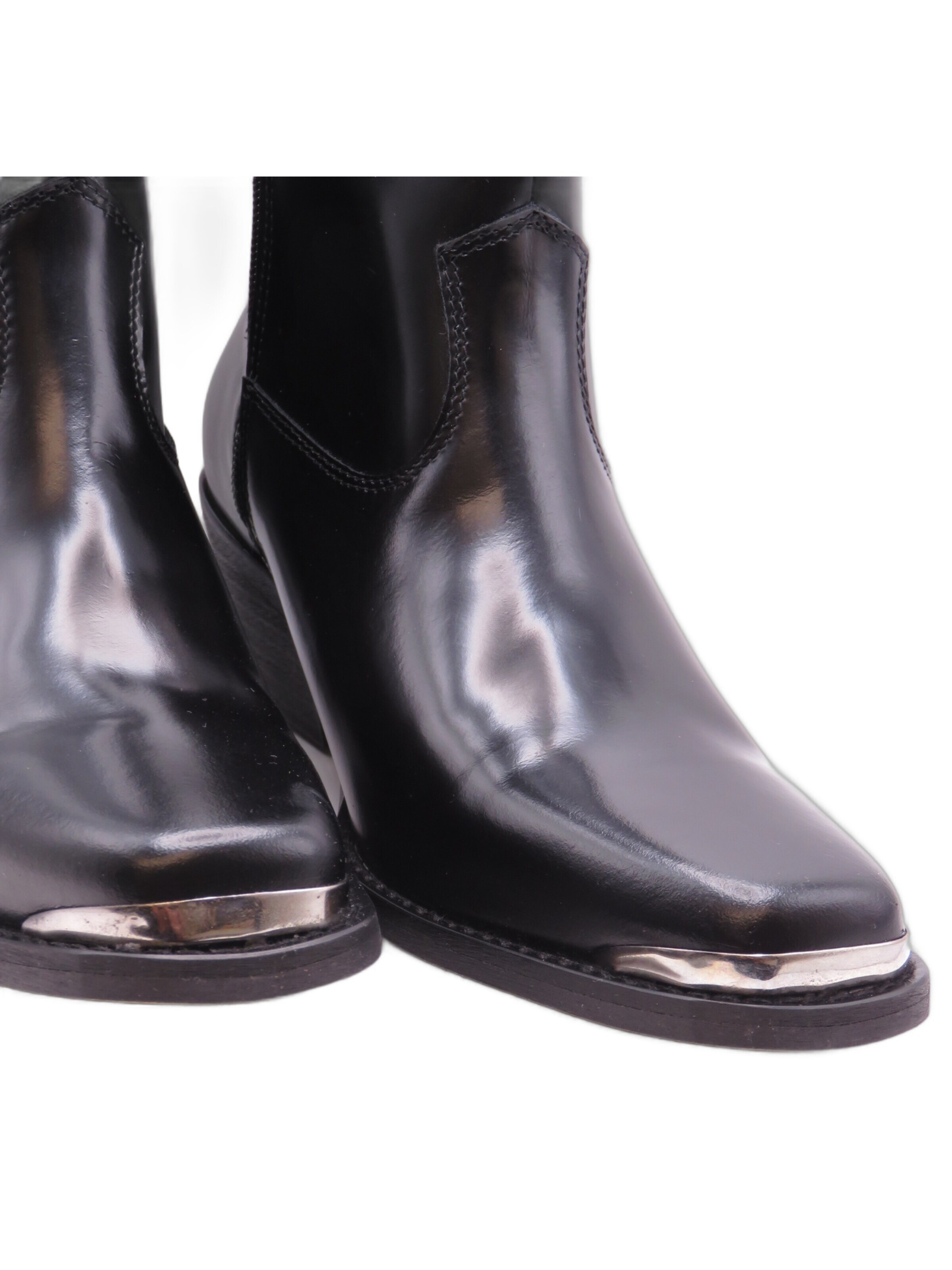 Ivylee Copenhagen - Botas de tobillo 'Eva' en negro