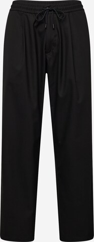 regular Pantaloni con pieghe 'Ravi243' di HUGO in nero: frontale