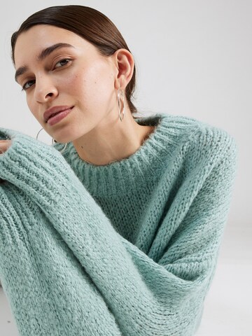 Pull-over 'Bi44ne' ZABAIONE en bleu