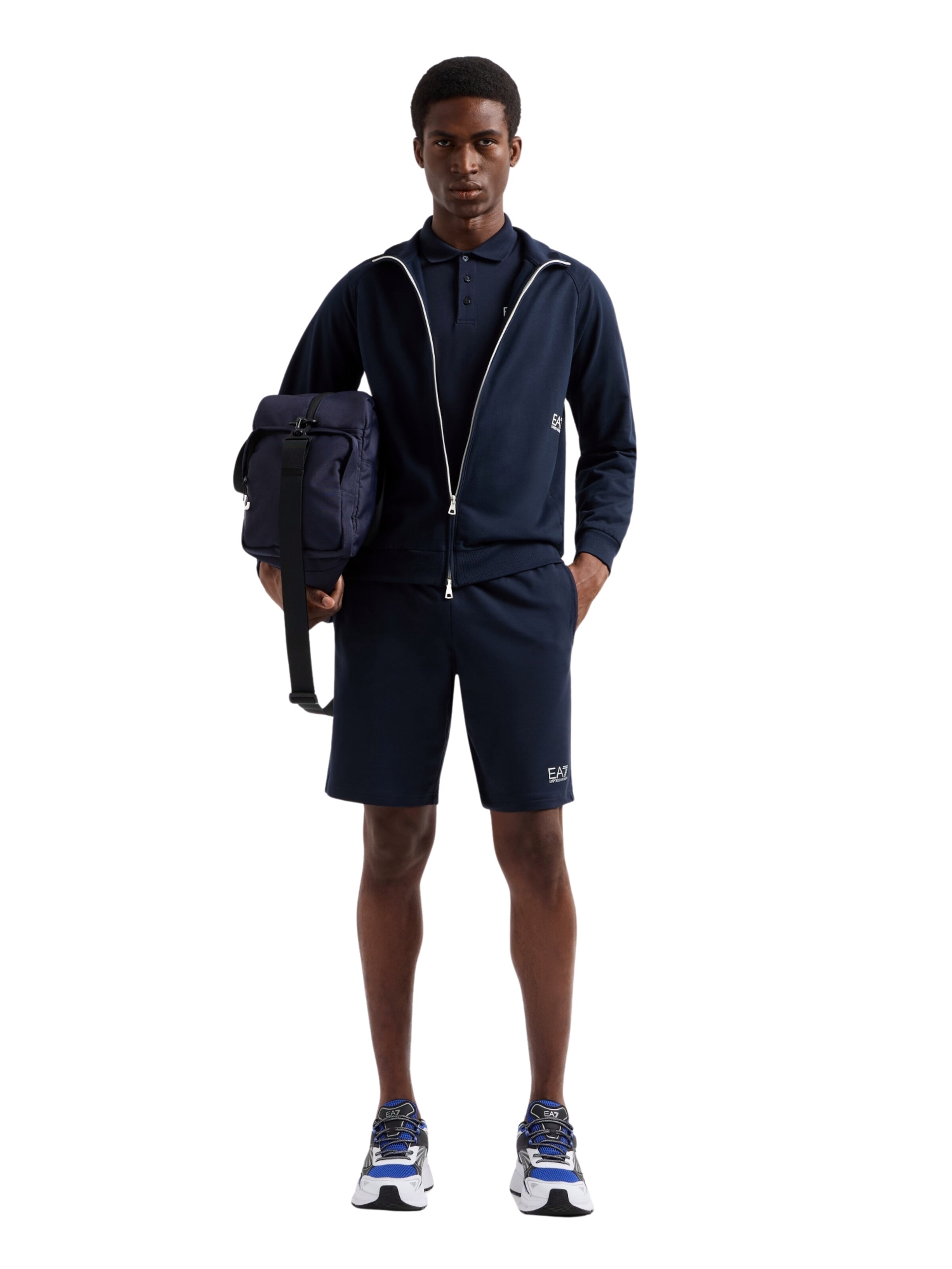 T-Shirt EA7 Emporio Armani en bleu : devant