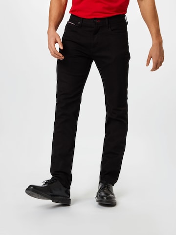 Coupe slim Jean 'Denton' TOMMY HILFIGER en noir : devant