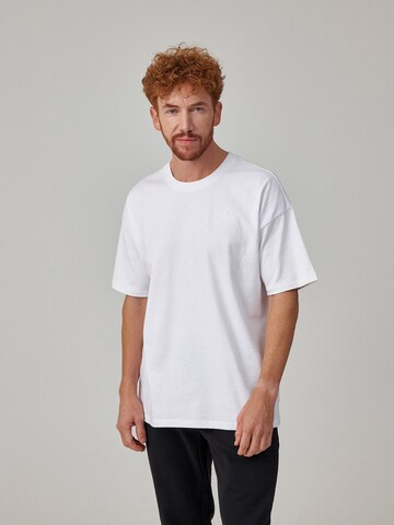 SNOCKS Shirt in Wit: voorkant