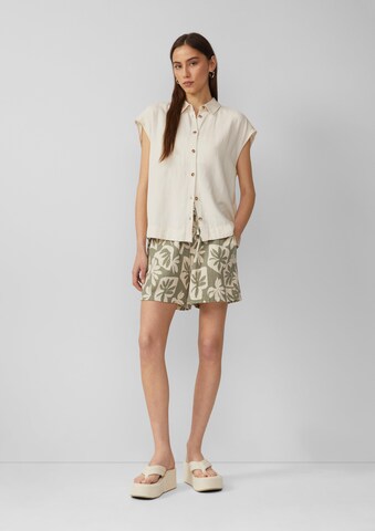 QS Regular Broek in Groen: voorkant