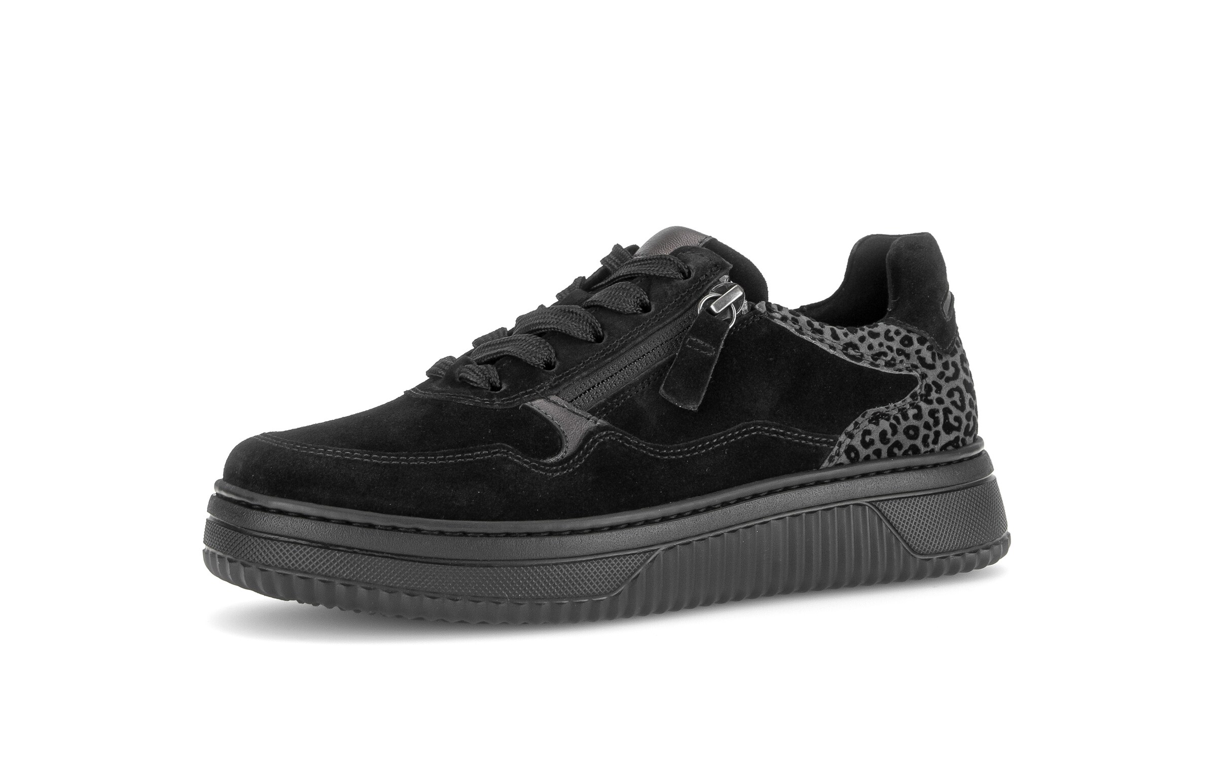 GABOR Sneaker in Schwarz: Vorderseite