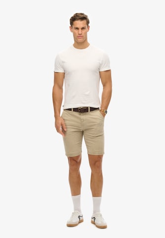 Superdry Regular Chino in Bruin