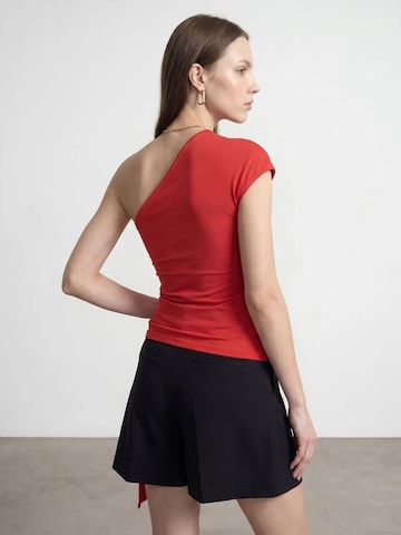 Dilvin Blouse in Red