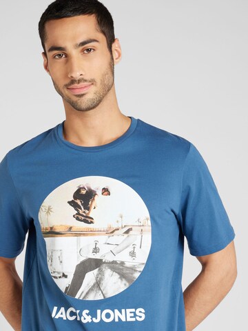 JACK & JONES T-shirt 'NAVIN' i blå