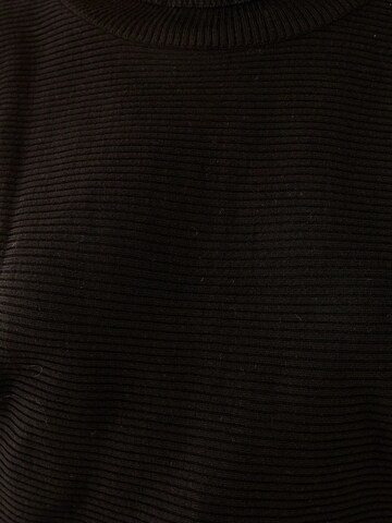 Hiccup Pullover in Schwarz