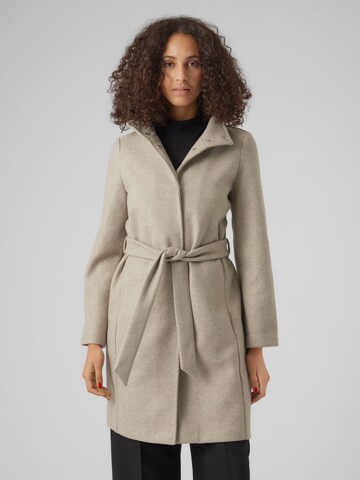 VERO MODA Between-Seasons Coat in Grey: front