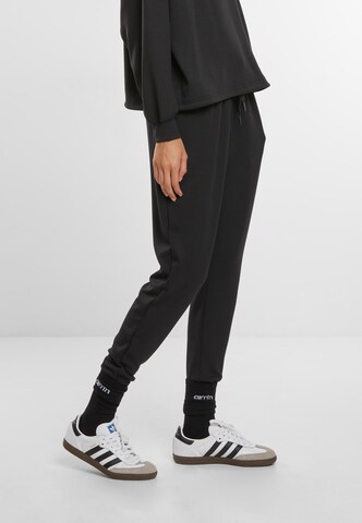 Aim'n Regular Trousers 'AMN-243-PNT-20010010-010' in Black