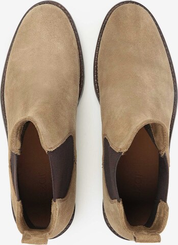 Kazar Chelsea boots in Bruin