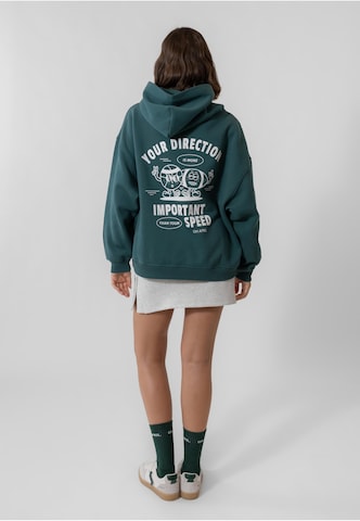 OH APRIL Boyfriend Hoodie Cartoon ' ' in Grün