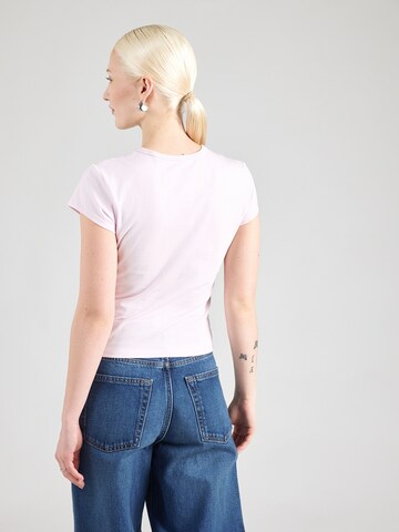 Calvin Klein Jeans T-Shirt in Pink